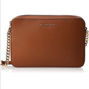 Jet Set Travel Large Chain Strap Crossbody Bag